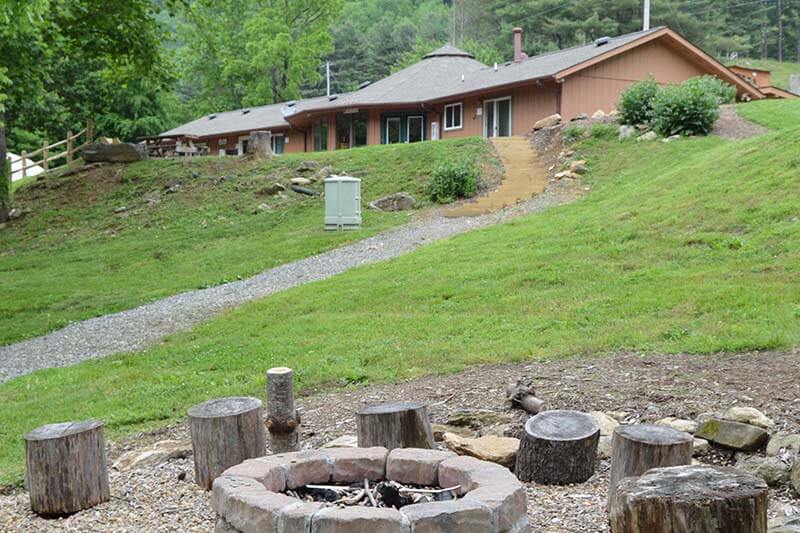 RED OAK FIRE PIT 2018