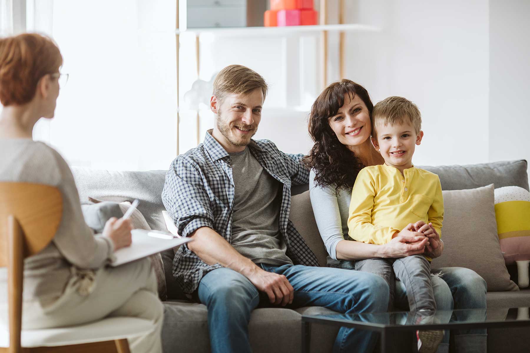 What Are Some Advantages of Family Counseling?